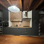 Iris - Spaziosa Casa Indipendente Μπέργκαμο