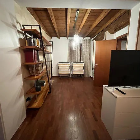 Iris Air Conditioning - Free Parking - Wifi - Self Check-in Appartement Bergamo