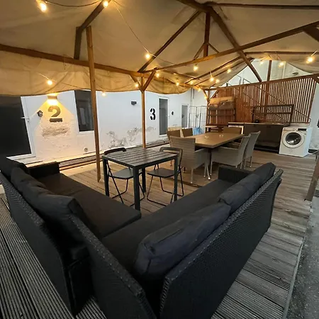 Iris Air Conditioning - Free Parking - Wifi - Self Check-in