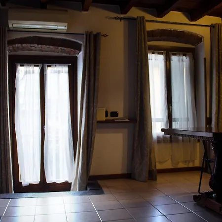 Iris Air Conditioning - Free Parking - Wifi - Self Check-in Appartement *