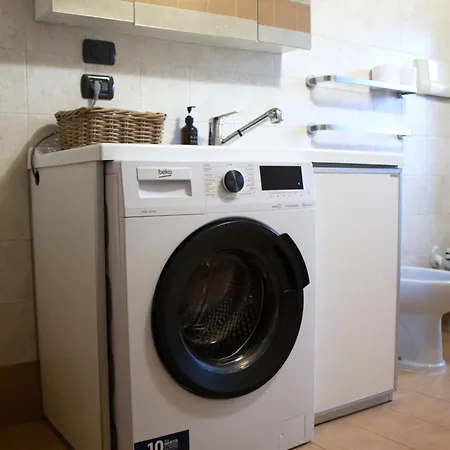 Iris Air Conditioning - Free Parking - Wifi - Self Check-in Appartement Bergamo