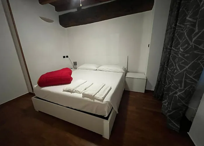 Iris - Spaziosa Casa Indipendente