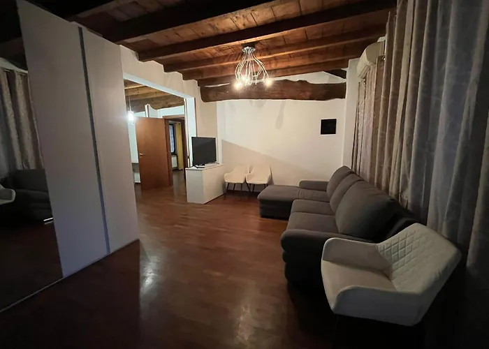 Apartament Iris - Spaziosa Casa Indipendente *