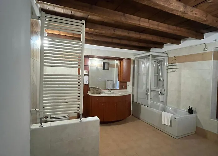 Apartament Iris - Spaziosa Casa Indipendente