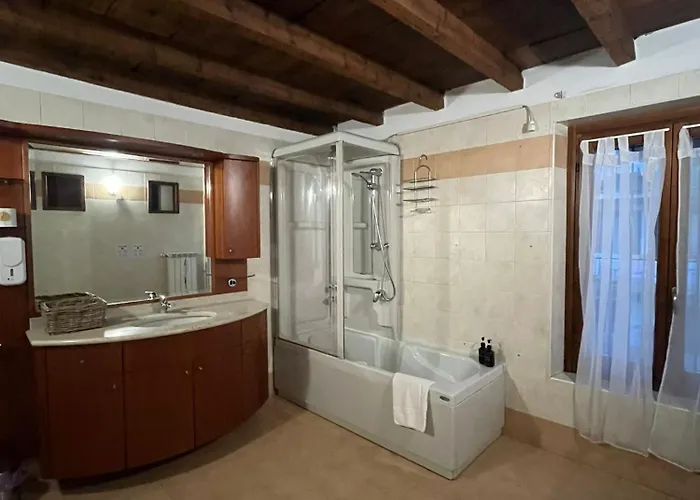 Apartament Iris - Spaziosa Casa Indipendente Bergamo