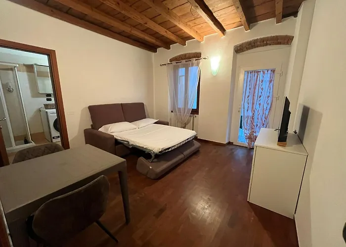 Apartament Iris - Spaziosa Casa Indipendente *