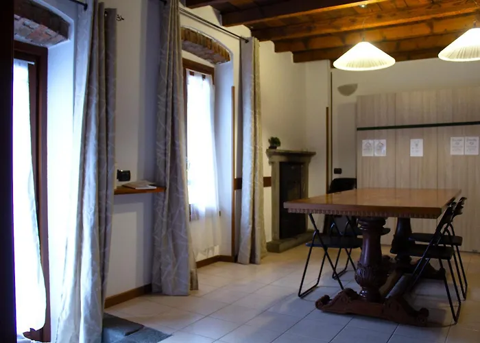 Iris - Spaziosa Casa Indipendente * Bergamo